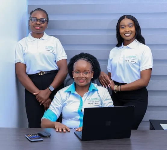 Vanmo Staff